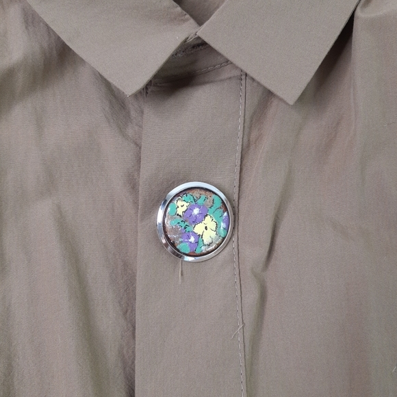 Brooch - Picture 1 of 8